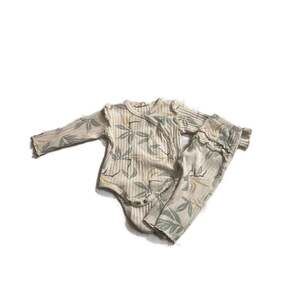 BabyGirl 2-Piece Ribbed Floral Cross-Body Bodysuit and RuffledLeggings Set, 3/6M